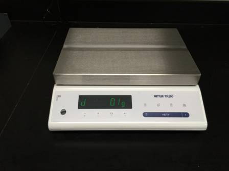 Counter Top Balance Counter Type Balance
Used to determine the net weight of miscellaneous warehouse items weighing less than 24 lbs.